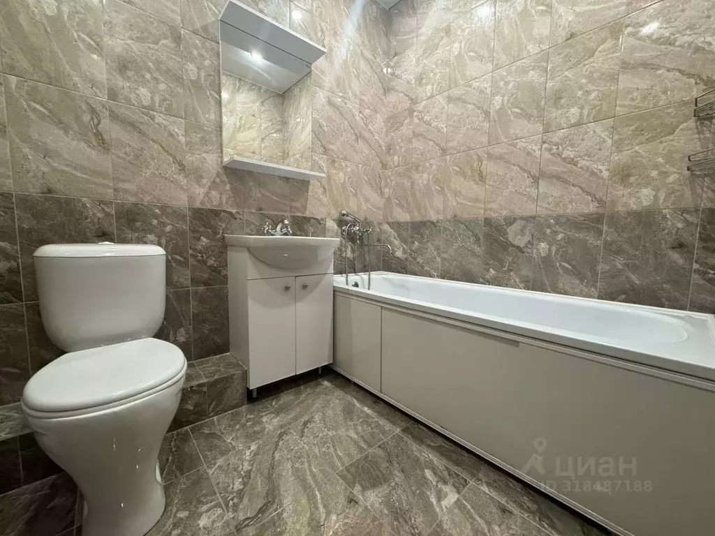Студия Краснодарский край, Краснодар ул. Им. Героя Яцкова И.В., 9к3 ... - Фото 1