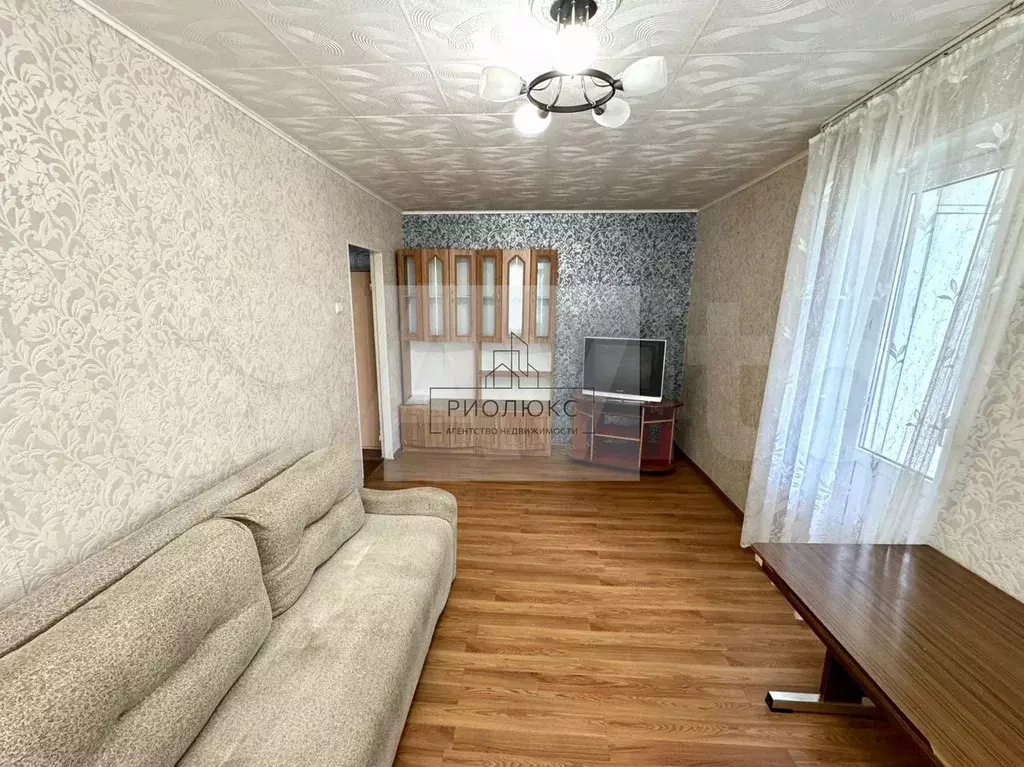 2-к. квартира, 51 м, 1/10 эт. - Фото 1