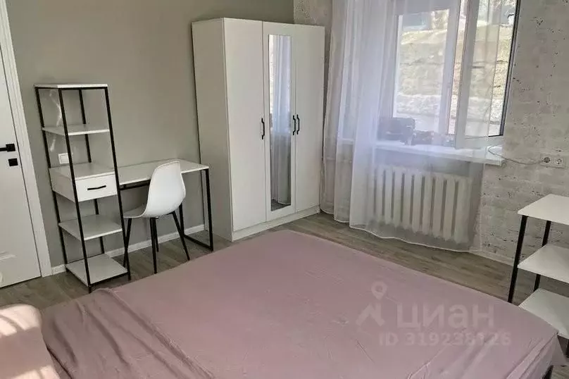 2-к кв. Свердловская область, Екатеринбург ул. Малышева, 128 (55.0 м) - Фото 1