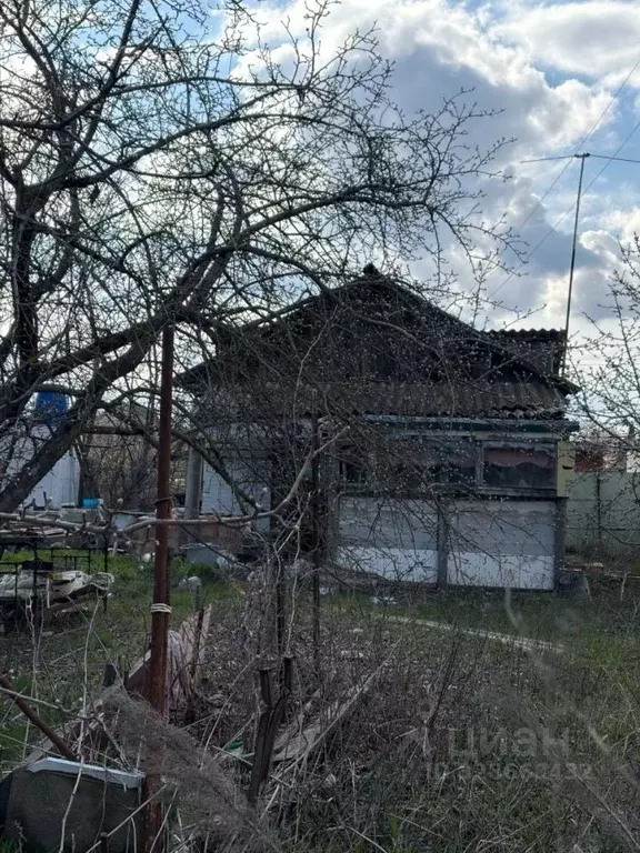 Дом в Волгоградская область, Волгоград Осень СНТ, ул. 4-я (20 м) - Фото 0