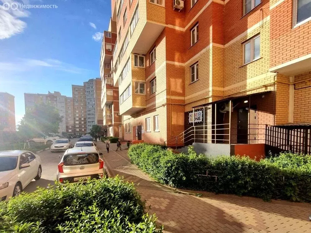 2-комнатная квартира: Липецк, улица Е.И. Замятина, 4 (64 м) - Фото 1