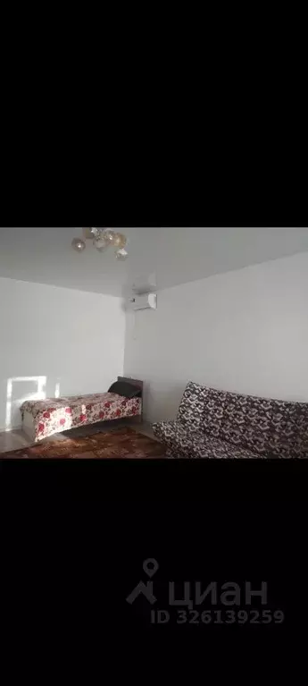 1-к кв. Оренбургская область, Бугурусланский район, с. Михайловка ул. ... - Фото 1