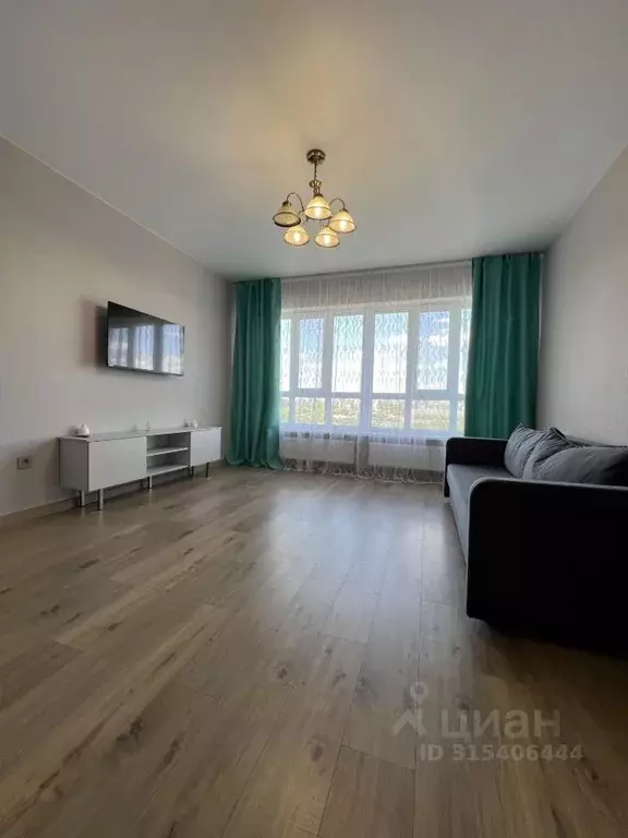 2-к кв. Башкортостан, Уфа ул. Сагита Агиша, 19 (55.0 м) - Фото 1