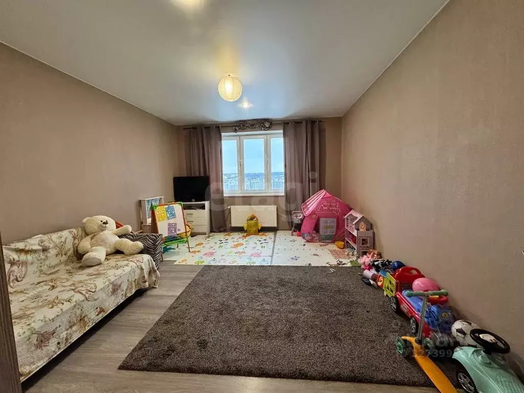 3-к кв. Татарстан, Казань ул. Азата Аббасова, 11 (81.1 м) - Фото 2