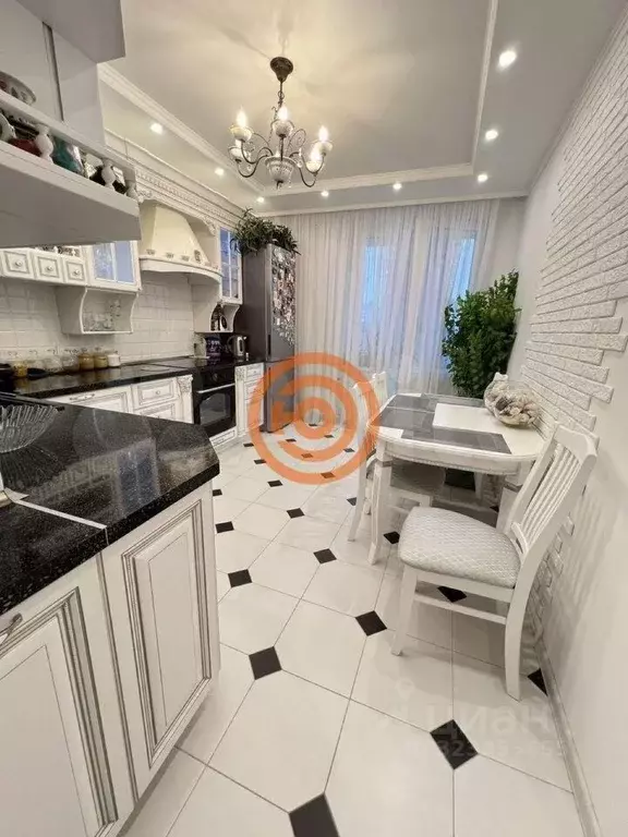 2-к кв. Тюменская область, Тюмень ул. Николая Зелинского, 23/1 (57.2 ... - Фото 2