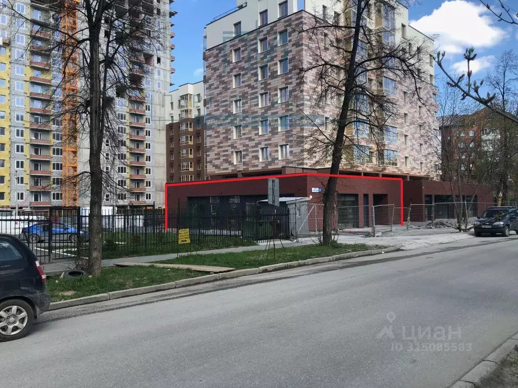 Торговая площадь в Свердловская область, Екатеринбург Уралмаш ... - Фото 0