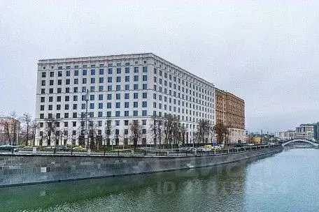 Офис в Москва Овчинниковская наб., 18/1С4а (765 м) - Фото 0
