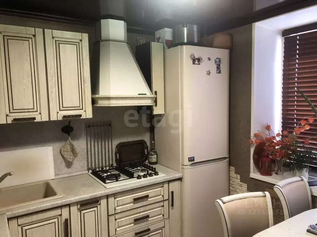 2-к кв. Коми, Сыктывкар Петрозаводская ул., 17 (51.7 м) - Фото 1