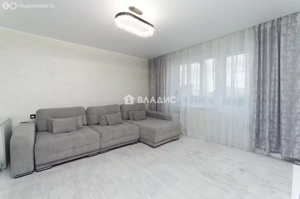4-комнатная квартира: Тобольск, микрорайон 3А, 1 (80 м) - Фото 2