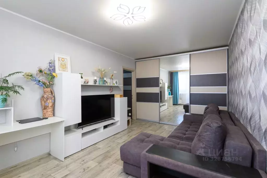 3-к кв. Челябинская область, Челябинск ул. Блюхера, 7А (52.6 м) - Фото 2