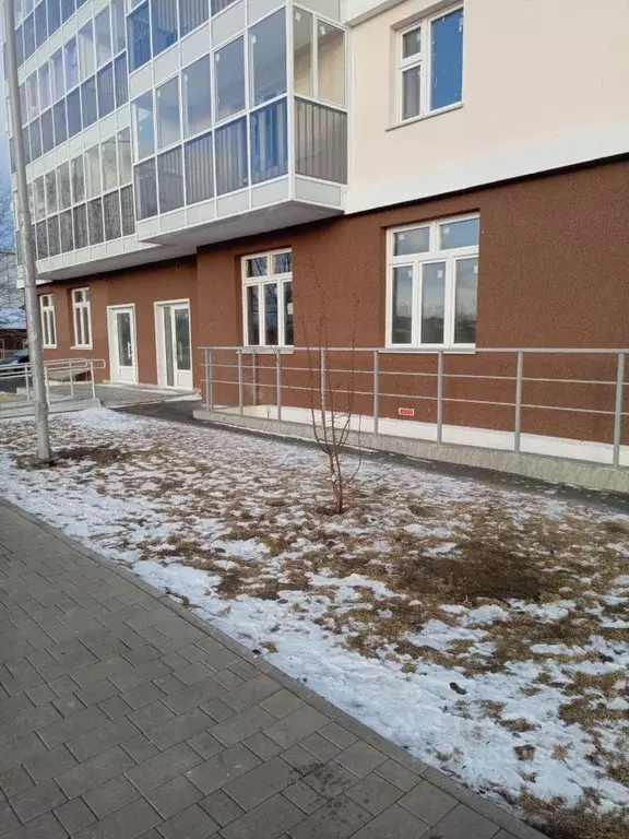 Помещение свободного назначения в Красноярский край, Красноярск ул. ... - Фото 0