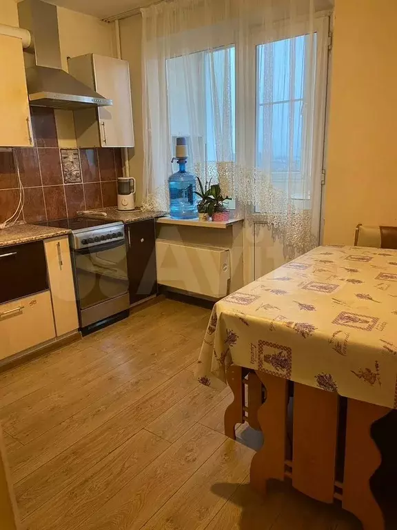 2-к. квартира, 65 м, 8/12 эт. - Фото 1