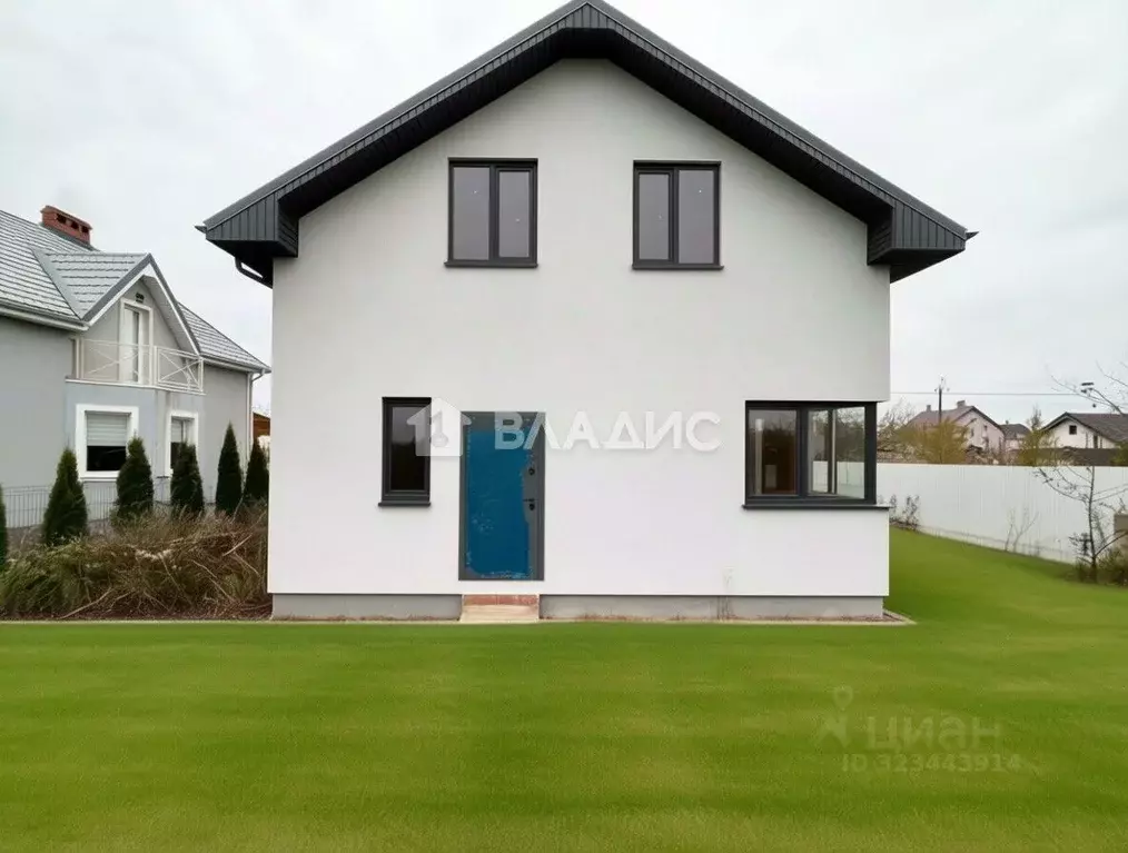 Дом в Калининградская область, Гурьевский муниципальный округ, пос. ... - Фото 0