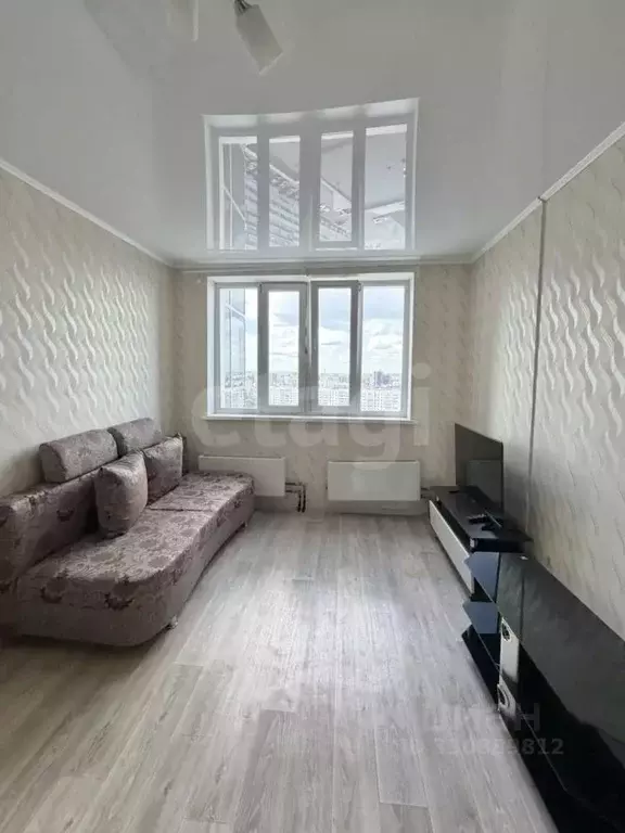 1-к кв. Татарстан, Казань ул. Рихарда Зорге, 66В (42.3 м) - Фото 1