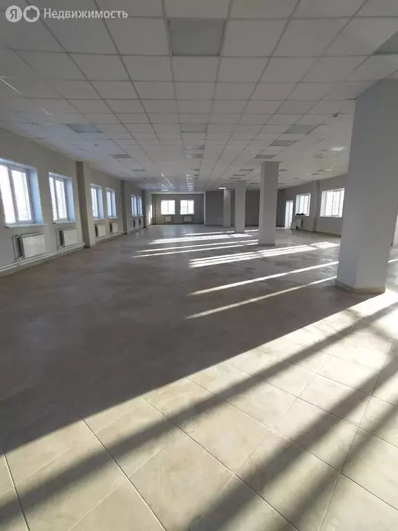 Помещение свободного назначения (200 м) - Фото 0