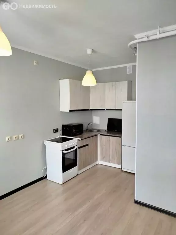 Квартира-студия: Екатеринбург, улица Лётчиков, 7 (24.4 м) - Фото 1