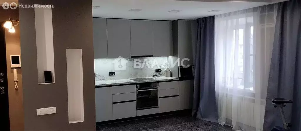 3-комнатная квартира: Улан-Удэ, улица Антонова, 2 (65 м) - Фото 0