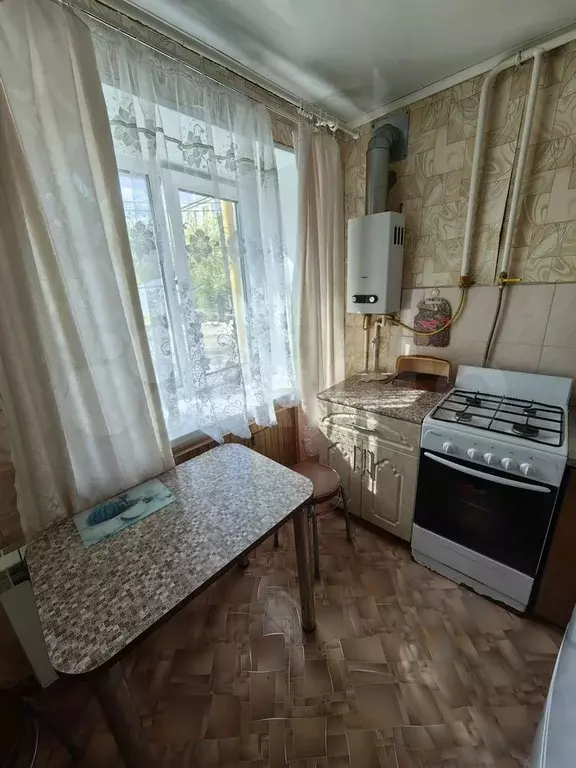 2-к. квартира, 42 м, 1/5 эт. - Фото 0