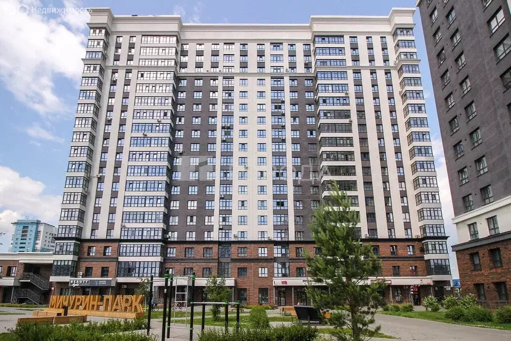 3-комнатная квартира: Барнаул, Власихинская улица, 65Ак1 (80.3 м) - Фото 0