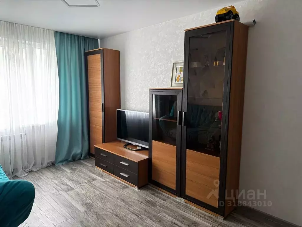 2-к кв. Приморский край, Владивосток Хабаровская ул., 11 (50.0 м) - Фото 1