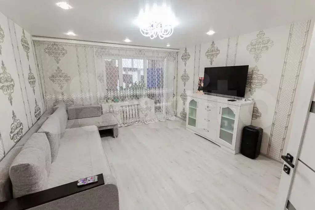 3-к. квартира, 63,8 м, 3/9 эт. - Фото 1