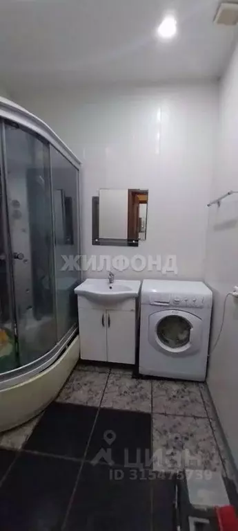 3-к кв. Алтайский край, Барнаул ул. Сизова, 18/113 (63.3 м) - Фото 0