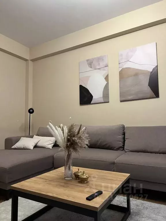 2-к кв. Дагестан, Махачкала ул. Азиза Алиева, 8 (86.0 м) - Фото 1