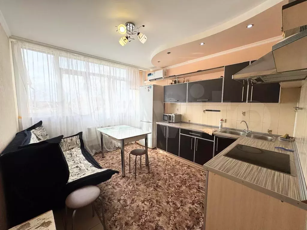 1-к. квартира, 70 м, 2/16 эт. - Фото 1