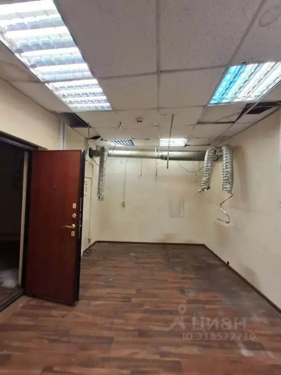 Помещение свободного назначения в Москва ул. Речников, 17К2 (450 м) - Фото 1