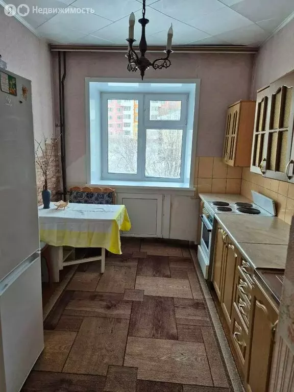 3-комнатная квартира: посёлок городского типа Беркакит, улица Мусы ... - Фото 1