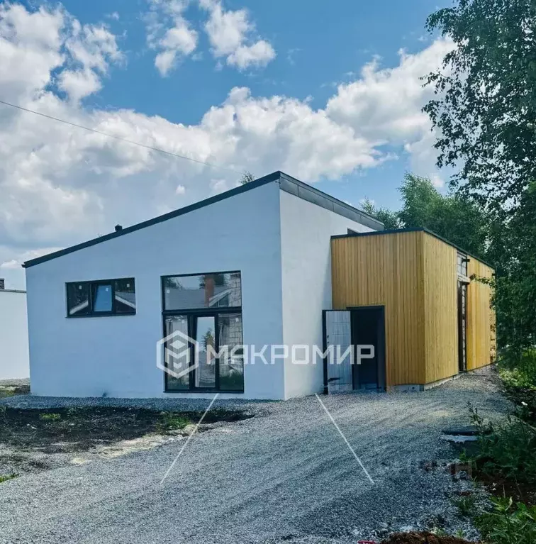 Дом в Челябинская область, Сосновский муниципальный округ, с. ... - Фото 1