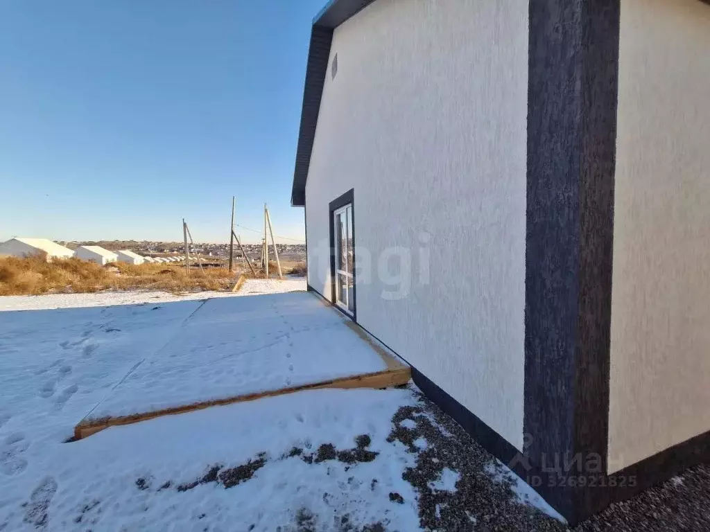 Дом в Красноярский край, Емельяново пгт, Звездный мкр ул. Садовая, 23 ... - Фото 1