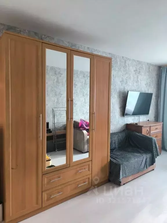 Студия Приморский край, Владивосток ул. Кирова, 62 (24.0 м) - Фото 1