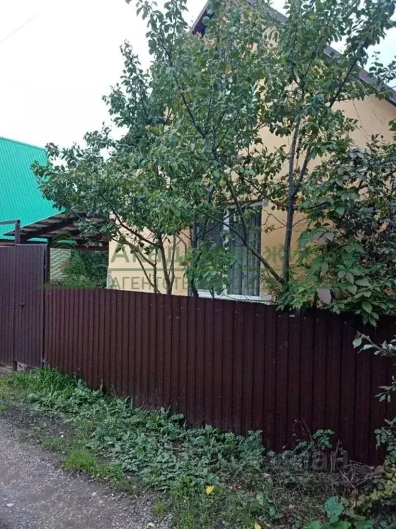 Дом в Саратовская область, Энгельсский район, Красноярское ... - Фото 1
