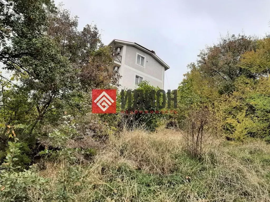 Участок в Крым, Ялта ул. Имени Умера Акмоллы Адаманова (7.2 сот.) - Фото 0