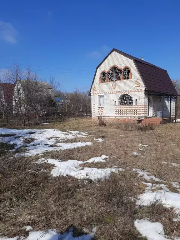 Дом в Курская область, Октябрьский район, Дьяконовский сельсовет, ... - Фото 1
