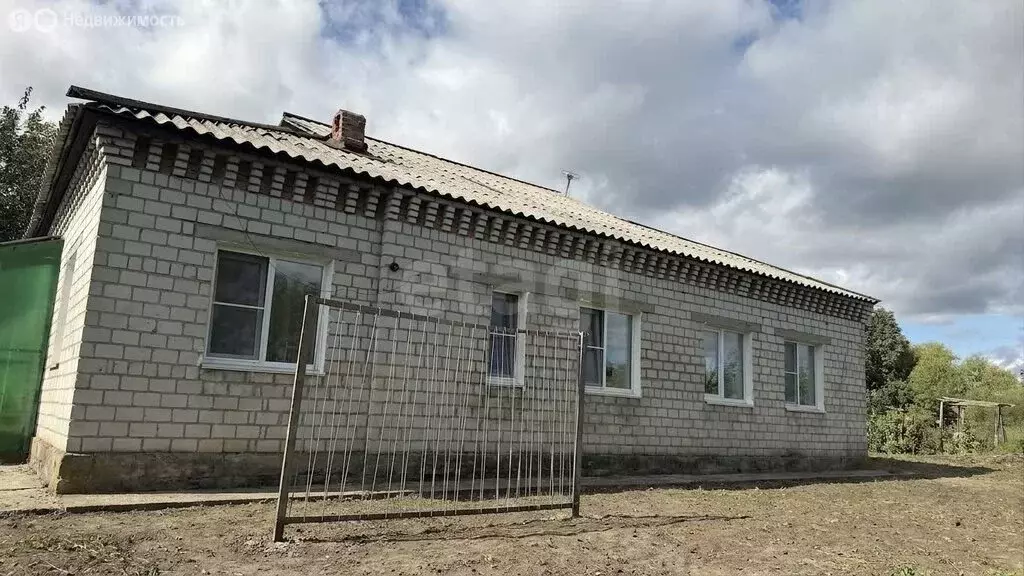 Дом в Биробиджан, посёлок Железнодорожный, Ургальская улица (144.6 м) - Фото 1