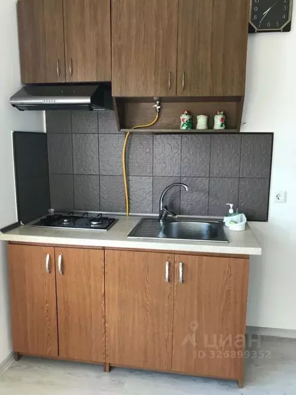 Дом в Крым, Симферопольский район, Гвардейское с/пос, с. Софиевка  (50 ... - Фото 2