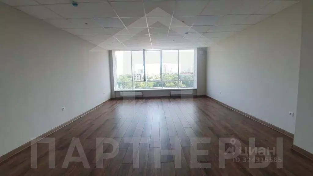 Офис в Краснодарский край, Краснодар Стахановская ул., 1/3с1 (40 м) - Фото 1