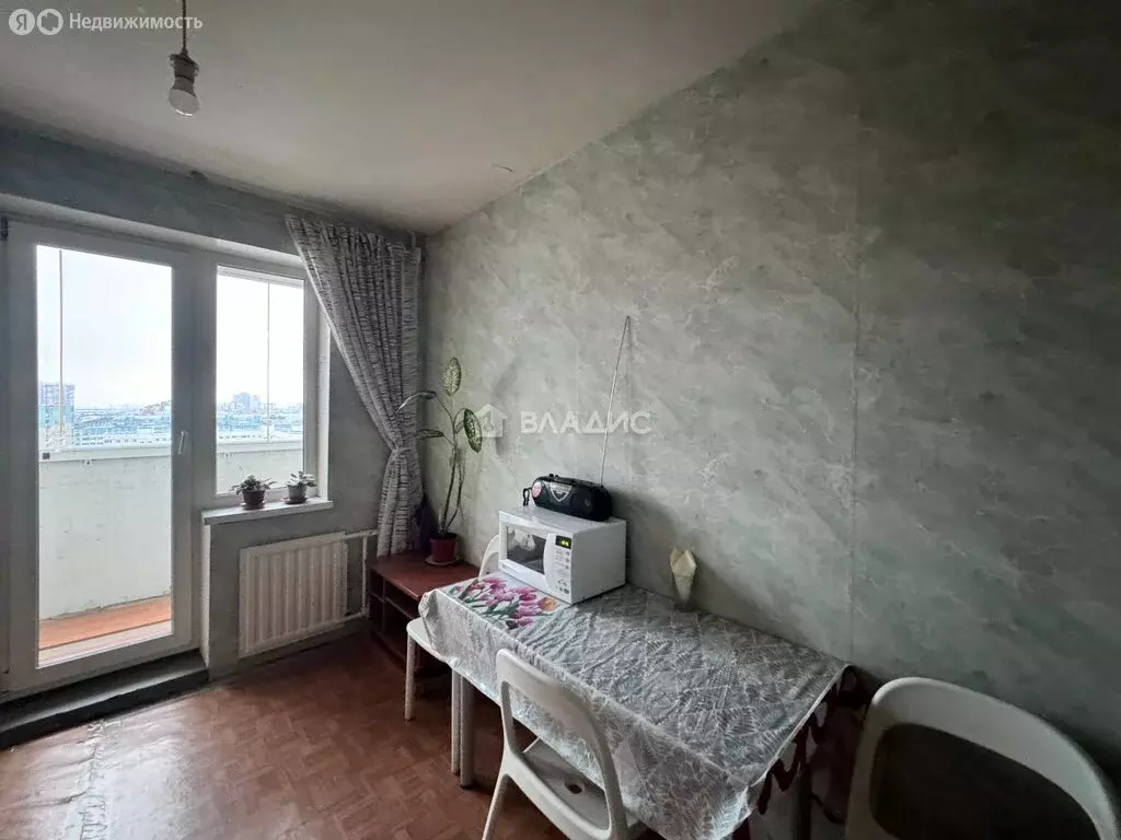 3-комнатная квартира: Санкт-Петербург, проспект Просвещения, 34 (80 м) - Фото 1