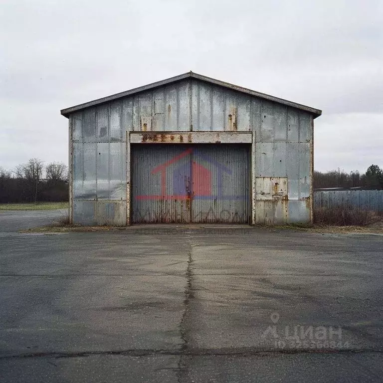 Склад в Белгородская область, Старооскольский городской округ, с. ... - Фото 1