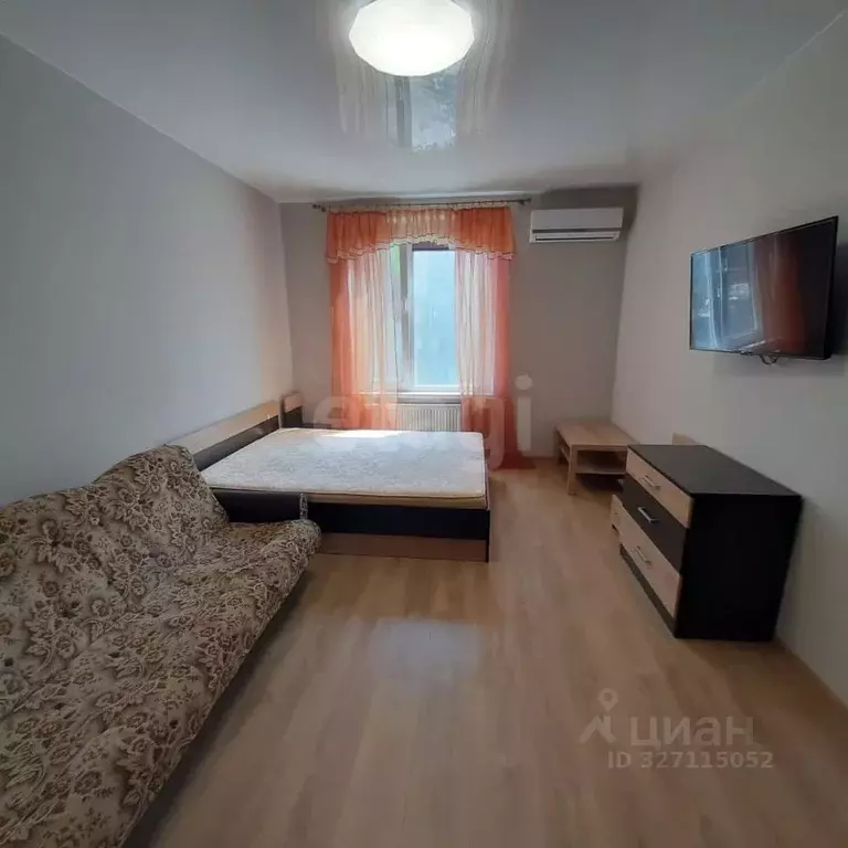 1-к кв. Крым, Симферополь ул. Луговая (36.0 м) - Фото 1