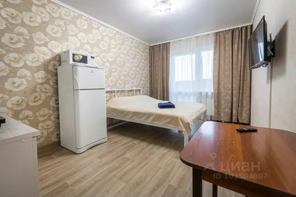 Студия Алтайский край, Барнаул просп. Строителей, 18 (24.0 м) - Фото 1