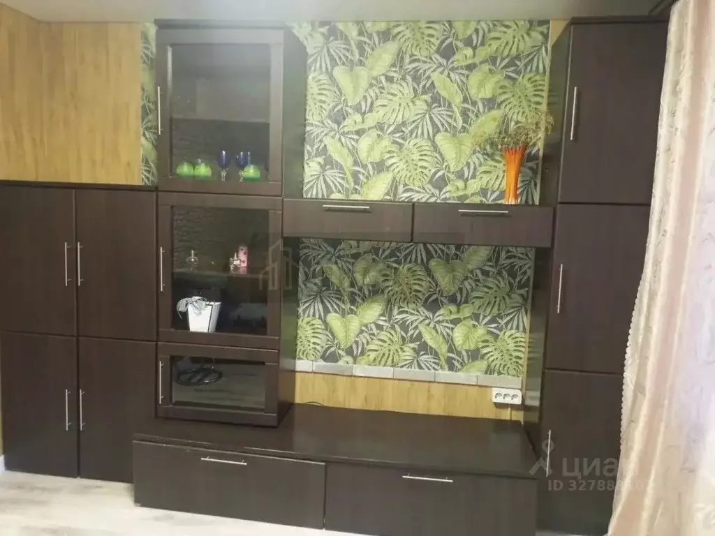 Комната Белгородская область, Старый Оскол ул. Калинина, 1/4к3 (12.0 ... - Фото 1