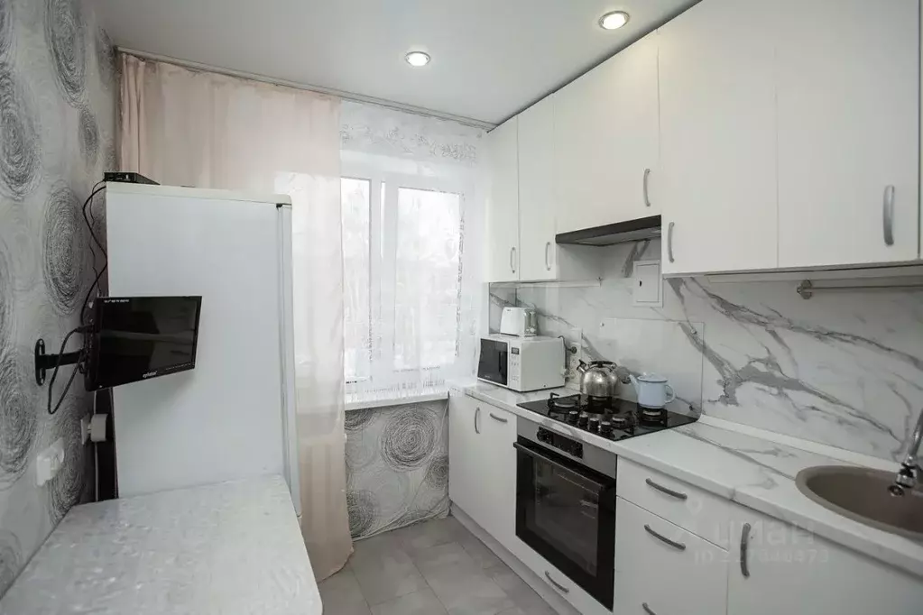 3-к кв. Нижегородская область, Кстово 3-й мкр, 18 (49.5 м) - Фото 1