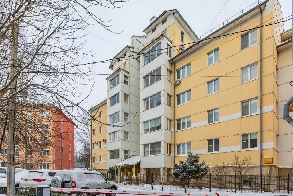 3-к кв. Ярославская область, Ярославль ул. Победы, 1/30 (92.5 м) - Фото 1