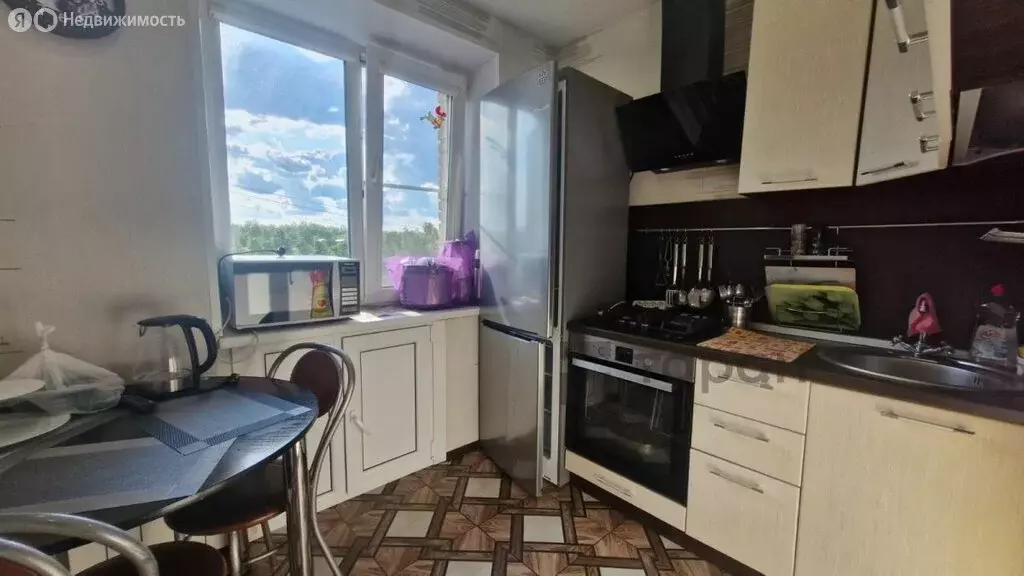 2-комнатная квартира: Миасс, проспект Октября, 36 (46 м) - Фото 0
