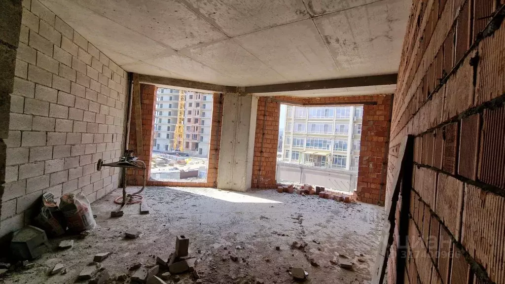 3-к кв. Кабардино-Балкария, Нальчик ул. Тлостанова, 22к1 (107.1 м) - Фото 0