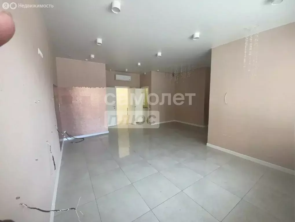 Квартира-студия: Уфа, улица Ленина, 75 (43.8 м) - Фото 2