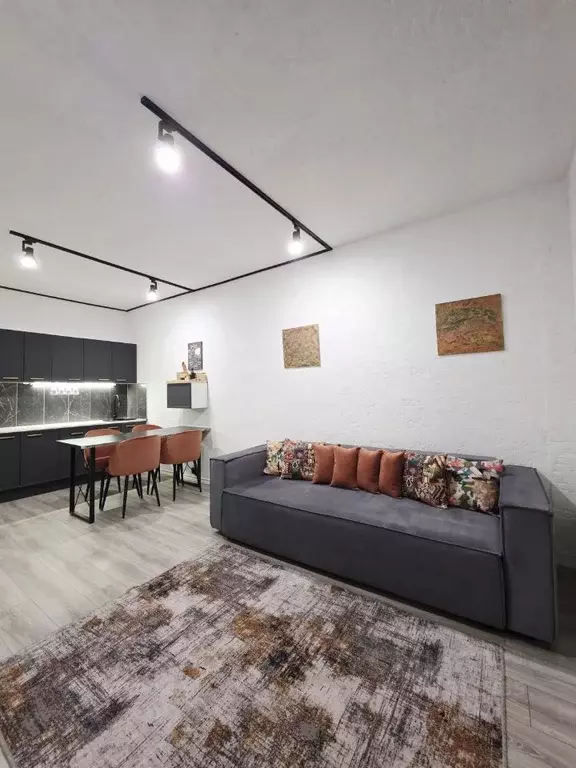 2-к кв. Московская область, Балашиха ул. Романычева, 3 (56.9 м) - Фото 1